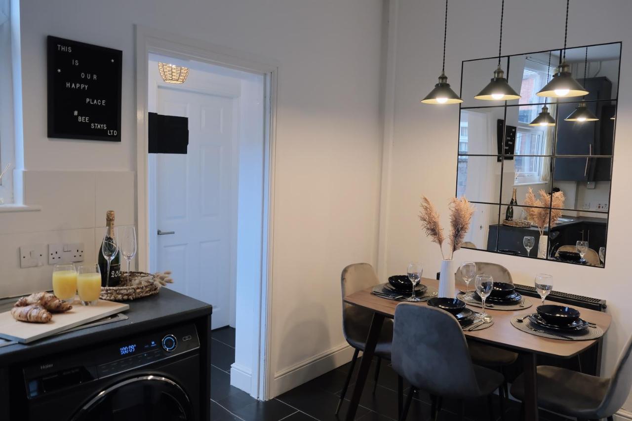 Bee Stays - Pickmere House วอร์ริงตัน ภายนอก รูปภาพ