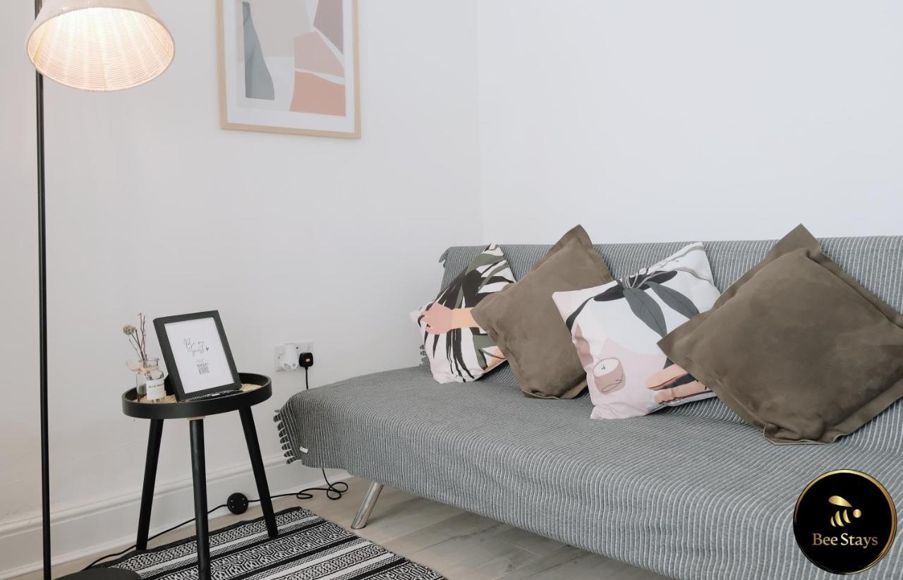 Bee Stays - Pickmere House วอร์ริงตัน ภายนอก รูปภาพ