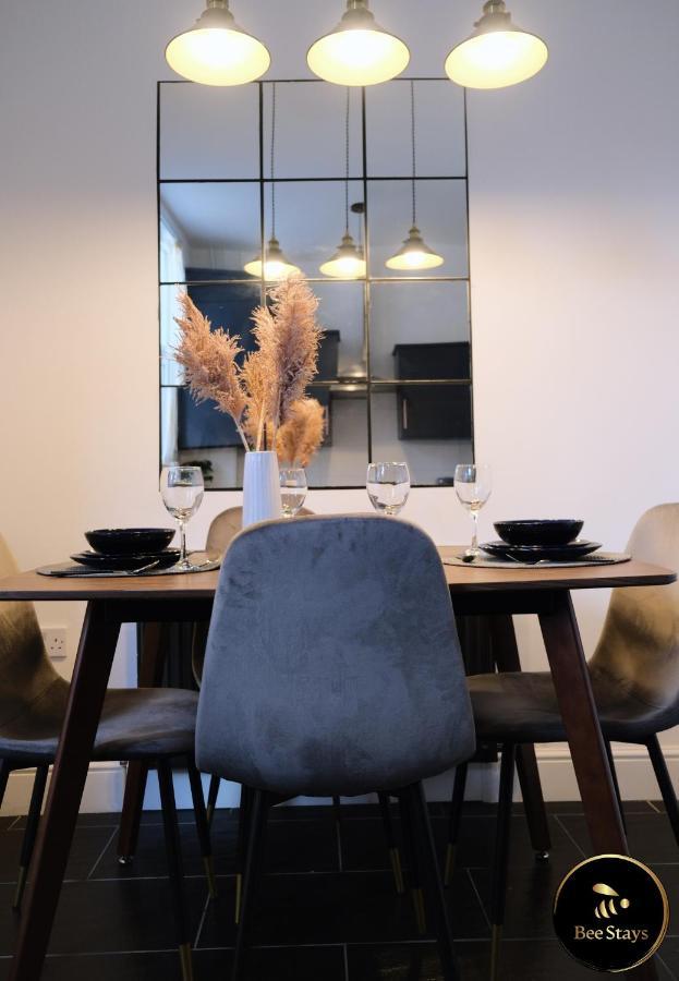 Bee Stays - Pickmere House วอร์ริงตัน ภายนอก รูปภาพ
