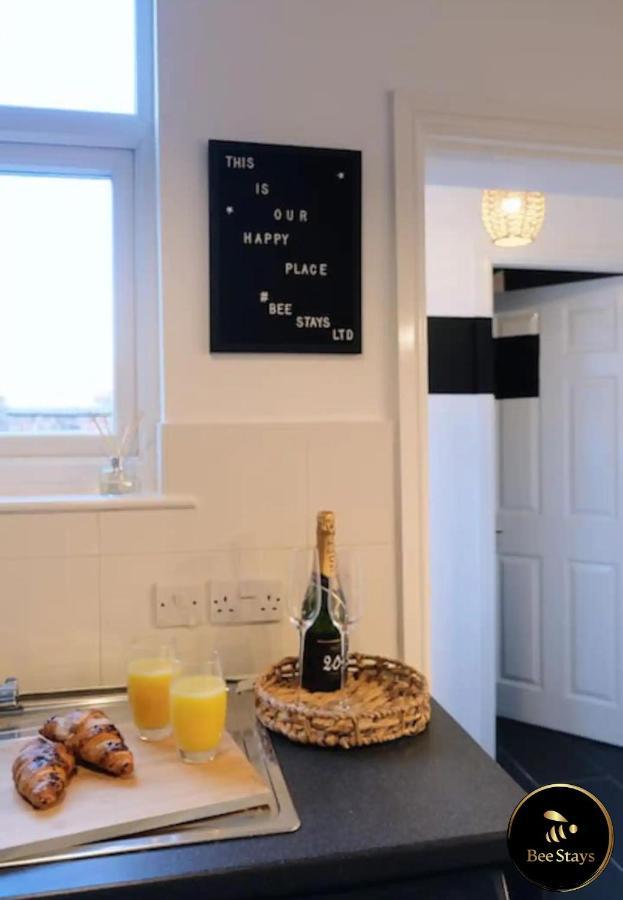 Bee Stays - Pickmere House วอร์ริงตัน ภายนอก รูปภาพ